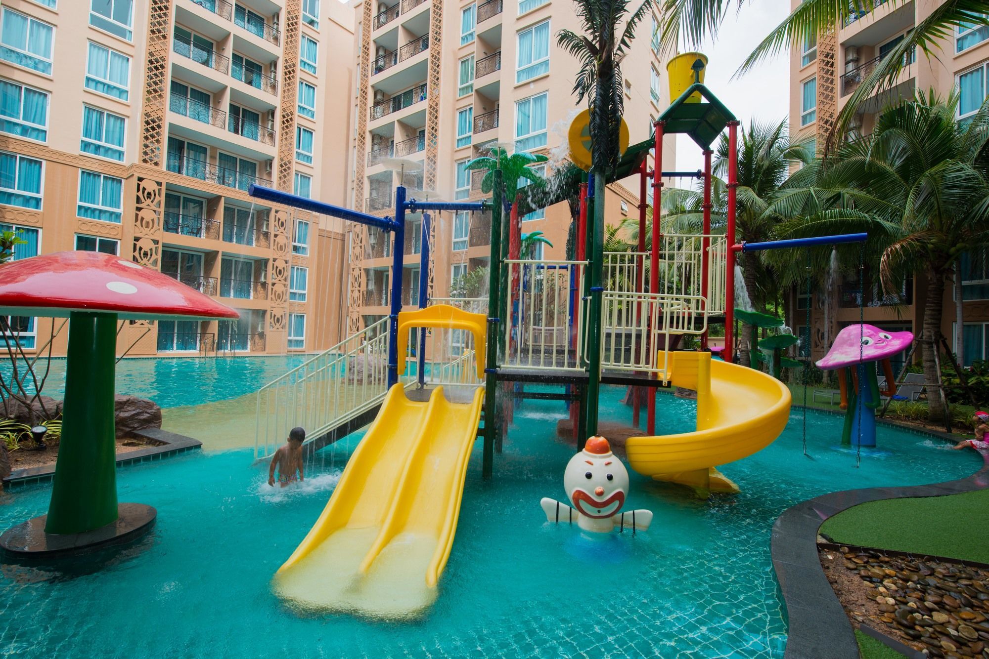 Atlantis Pattaya High Service Jomtien Beach Eksteriør billede