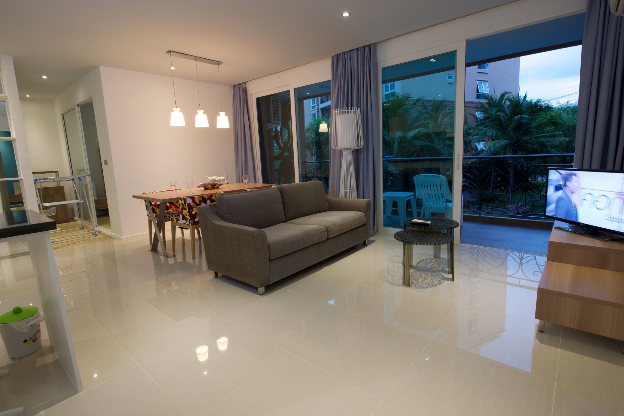 Atlantis Pattaya High Service Jomtien Beach Eksteriør billede